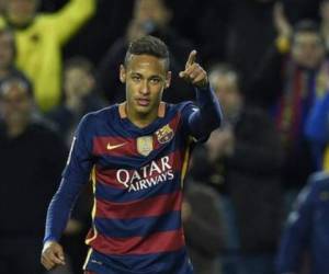 El futbolista Neymar deja el FC Barcelona para jugar en el PSG de Francia. (AFP)