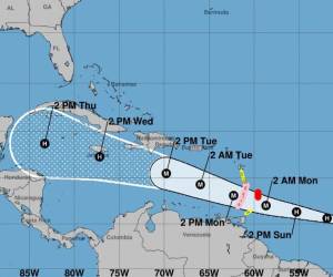 Beryl ya es catalogada como huracán categoría 1 e ingresará a las Islas de Barlovento en las próximas horas.
