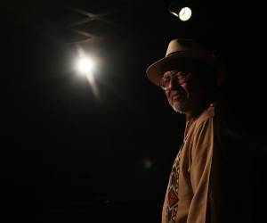 En julio celebraremos nuestro 36 Festival Bambú y no tenemos un tan solo patrocinador. Vamos solo con nuestro logo, pero es lo que nos ofrece nuestra Honduras y desde allí estamos trabajando”, resaltó el director de teatro.