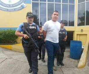 El sospechoso por el rapto de la joven modelo hondureña fue identificado como Ivis Gutiérrez, quien fue llevado a las instalaciones de la DPI de San Pedro Sula, foto: El Heraldo/Noticias de Honduras/Sucesos de Honduras/El Heraldo Honduras.