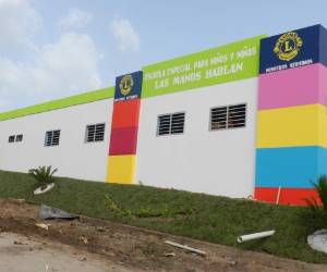 Inauguran la primera escuela para niños sordos en Juticalpa, Olancho