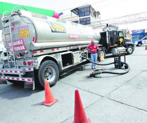 ctualmente, las autoridades de Desarrollo Económico realizan una revisión de la fórmula de los combustibles.