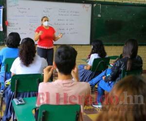 Educación carga con el desafío de cumplir con los indicadores educativos de permanencia y promoción del año escolar.