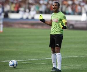 Donis Escober regresó a Olimpia, pero esta vez como preparador de porteros.