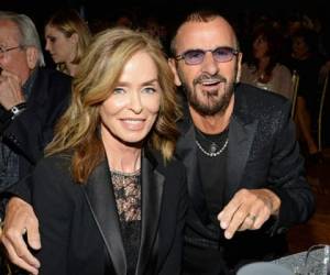 Ringo Starr y Barbara Bach (35 años casados).