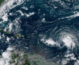 Ian podría convertirse en huracán este fin de semana, de acuerdo al Centro Nacional de Huracanes (NHC).