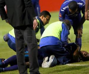 Crisanto al momento de quejarse del dolor producto de la fractura. Foto: Johny Magallanes.