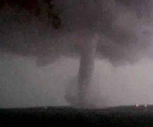 El tornado que arrasó con la zona cerca de Dallas el 20 de octubre del 2019. Foto suministrada por el usuario de Twitter @AthenaRising.