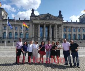 El grupo de periodistas centroamericanos durante la visita al Instituto Alemán de Asuntos Internacionales y Seguridad (SWP).