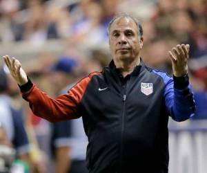 Bruce Arena había tomado las riendas de la selección de Estados Unidos por segunda ocasión en noviembre, cuando reemplazó al despedido Jurgen Klinsmann. Foto: Agencia AP