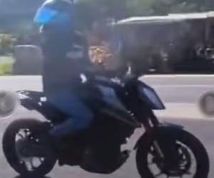 El motociclista era grabado por un acompañante que lo grababa en la carretera CA-5.