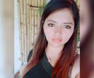 Los fiscales estarían interrogando al dueño y a los empleados del local donde la joven universitaria pasó las horas previas a ser detenida y posteriormente morir en una celda policial.