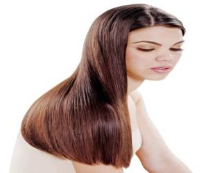 La keratina aporta mucho brillo e hidratación al cabello dañado.