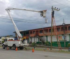 Las cuadrillas de la Empresa Energía Honduras realizarán trabajos de mantenimiento. Foto EEH