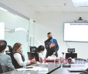 La Junta Interventora de Invest-H presentó un informe de avances a los veedores del proceso.