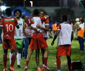 Kemsie Abbot fue el encargado de anotar el único gol del partido. (Foto: EL HERALDO)