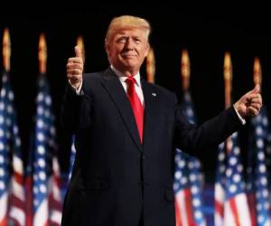 En su mensaje semanal, Trump insistió en su opinión de que Obamacare está abocada al fracaso. Foto: AFP