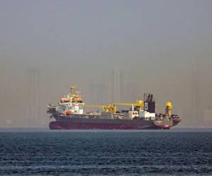 Pese a las tensiones con Irán, el tránsito de crudo por Ormuz está creciendo.