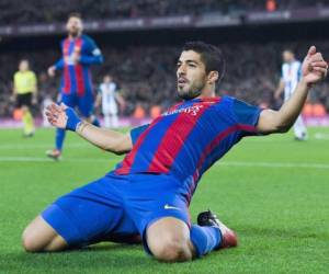 Luis Suárez fue galardonado por la Federación Internacional de Historia y Estadística del Futbol (IFFHS) con el premio al Máximo Goleador Mundial de 2016 a nivel de clubes