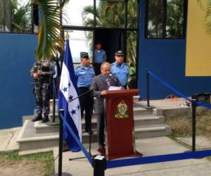 El ministro de Seguridad, Julian Pacheco se pronuncia sobre el crimen de la líder indigena Berta Cáceres.