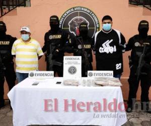 En la capital fueron capturados vendedores de drogas en diferentes sectores y serán puestos a la orden de las autoridades. Foto: Emilio Flores/El Heraldo