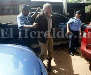 El empresario hondureño Benjamín Bográn se presentó este lunes en los juzgados capitalinos con un aspecto físico bastante cambiando. Estalin Irias.