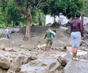 El desastre natural ocurrió en la zona El Mono y que el desborde del río Amoyá destruyó cuatro viviendas, la escuela y parte de la iglesia. Foto: Cortesía.