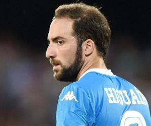 Según medios italianos el jugador Gonzalo Higuaín estaría cerca de abandonar al Nápoles por la 'Vecchia Signora'