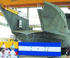 El buque Gracias a Dios, construido en Colombia llegará próximamente a Puerto Cortés, con el se fortalecerá la defensa de las fronteras marítimas del país,