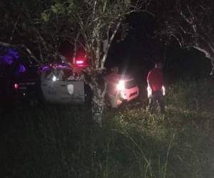 La Policía Nacional llegó a la escena del crimen tras que les reportaran el hallazgo.