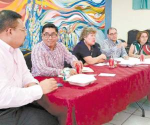 Representantes de organizaciones de sociedad civil conocieron los avances del trabajo que realiza la Comisión de Depuración.