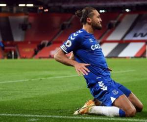 Con el gol in extremis de Calvert-Lewin el Everton, dirigido por Carlo Ancelotti, lleva su racha de partidos sin perder a siete, quedando en el sexto puesto a a tres puntos del Top-4 que disputaría la próxima Champions. Foto: AFP