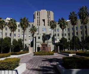 Las víctimas son atendidas en el Hospital Universitario en la ciudad de Monterrey, en el estado de Nuevo León, México. Foto: Agencia AP.