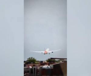 El accidente está bajo investigación, según confirmaron las autoridades aeronáuticas y el Gobierno.