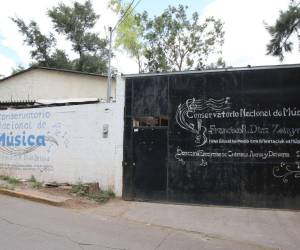 Luego de varios cambios de ubicación, el Conservatorio Nacional de Música “Francisco R. Díaz Zelaya” se encuentra ubicado en la colonia Hato de Enmedio desde 2016, cuyas instalaciones se encuentran en completo deterioro y fueron declaradas “en riesgo” por Copeco desde 2020.