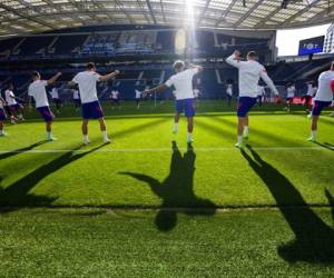 Los jugadores de Chelsea durante un entrenamiento previo a la final de la Liga de Campeones contra el Manchester City, el viernes 28 de mayo de 2021, en Oporto, Portugal. (AP Foto/Manu Fernández)