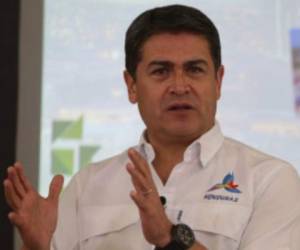 El presidente Juan Orlando Hernández se refirió nuevamente al tema de la reelección y a la necesidad de que se le ponga límites en el Congreso.