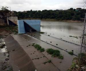 El embalse Los Laureles llegó al 71.46 por ciento de su nivel. Foto: Jimmy Argueta/EL HERALDO.