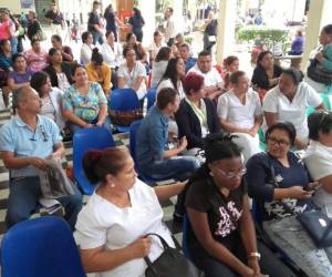 Las asambleas informativas se reiniciaron la mañana de este lunes en el Hospital San Felipe.