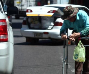 Proasol beneficia con bono oro y esperanza a personas mayores de 65 años. La solicitud se puede realizar en las oficinas del programa.