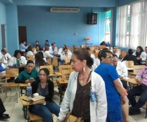 Los estudiantes de medicina se sumarán a las asambleas informativas de los médicos.