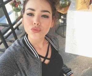 La cantante publicó una fotografía que levantó suspiros y críticas en Instagram. Foto @dannapaola