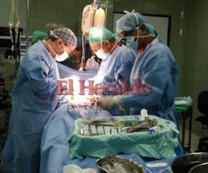 Las personas que presenten síntomas deben llegar de inmediato a algún centro asistencial para recibir tratamiento.