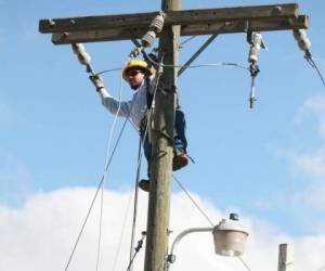 Decenas de barrios, colonias, aldeas y caseríos de Honduras estarán sin energía eléctrica.