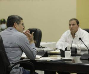 El sector privado de Honduras se reunió con el presidente de la República, Juan Orlando Hernández, para abordar el impacto del coronavirus en la economía nacional e internacional, y presentar una iniciativa de ley para el alivio económico.
