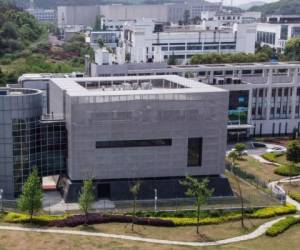 Una vista aérea muestra el laboratorio P4 en el Instituto de Virología de Wuhan en Wuhan, en la provincia central china de Hubei, el 17 de abril de 2020. El laboratorio epidemiológico P4 fue construido en cooperación con la firma bioindustrial francesa Institut Merieux y la Academia de Ciencias de China. Foto: AFP.