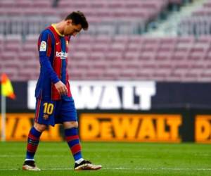 Cuando el club se negó a dejarle partir, Messi dijo que se concentraría en esta temporada. Dejó la decisión definitiva sobre su futuro tras el 30 de junio, cuando expira su actual vínculo contractual. Foto: AP