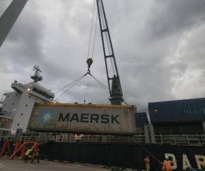 El capitán y la tripulación salieron de Perú el 7 de junio y llegaron a Honduras 4 días después. La mayoría abordó en las costas de México y en Perú, según documentos.