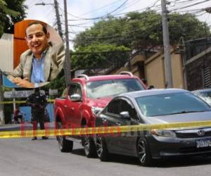 El cuerpo de Melvin Bonilla quedó en el interior de su vehículo. Foto Johny Magallanes| EL HERALDO
