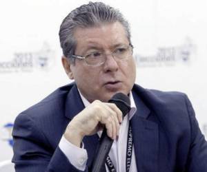 David Matamoros Batson el comisionado presidente del Tribunal Supremo Electoral dijo que estarán entregando las credenciales este jueves. Foto: EL HERALDO